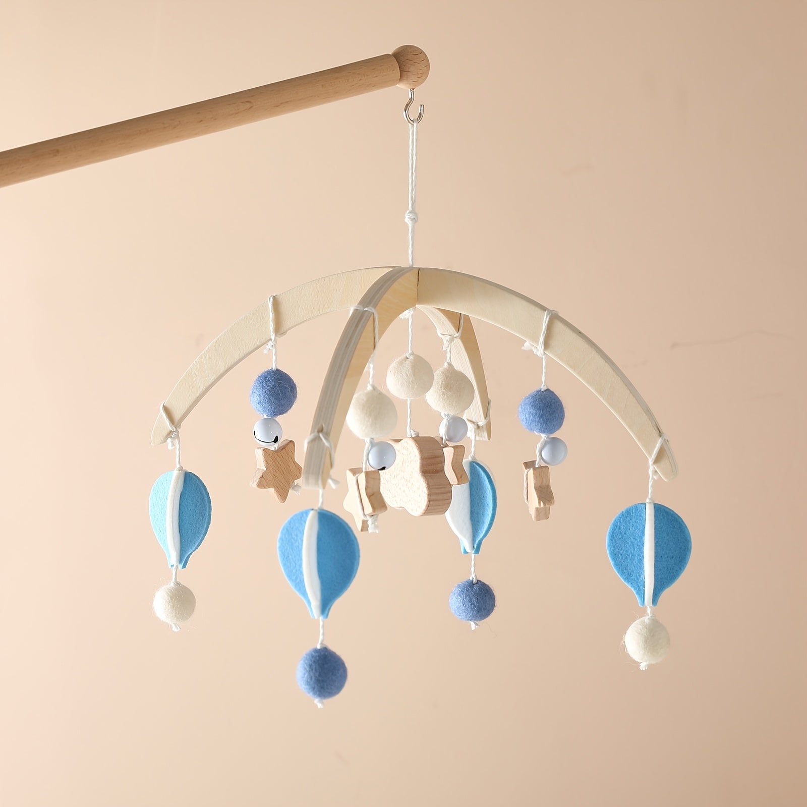 Cute Hot Air Balloon Mobile for Baby, Infant Hanging Bed Chime, Blue And White Cartoon Shaped Bed Hanger, Mobile Stand Accessory, Suitable for Nursery Decor, Christmas Halloween Birthday Gift